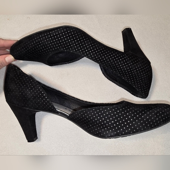 TSUBO Black Perforated D'Orsay Pump High Heel Shoes Style #F29013L US 9 or EU 40 - Picture 3 of 12